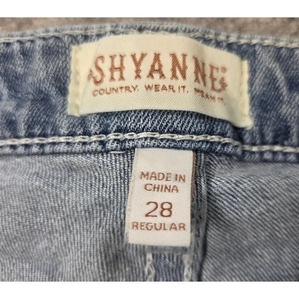 Shyanne Super Bell Bottom Y2K Flare Jeans Womens 28x34 Blue Light Wash Jewels